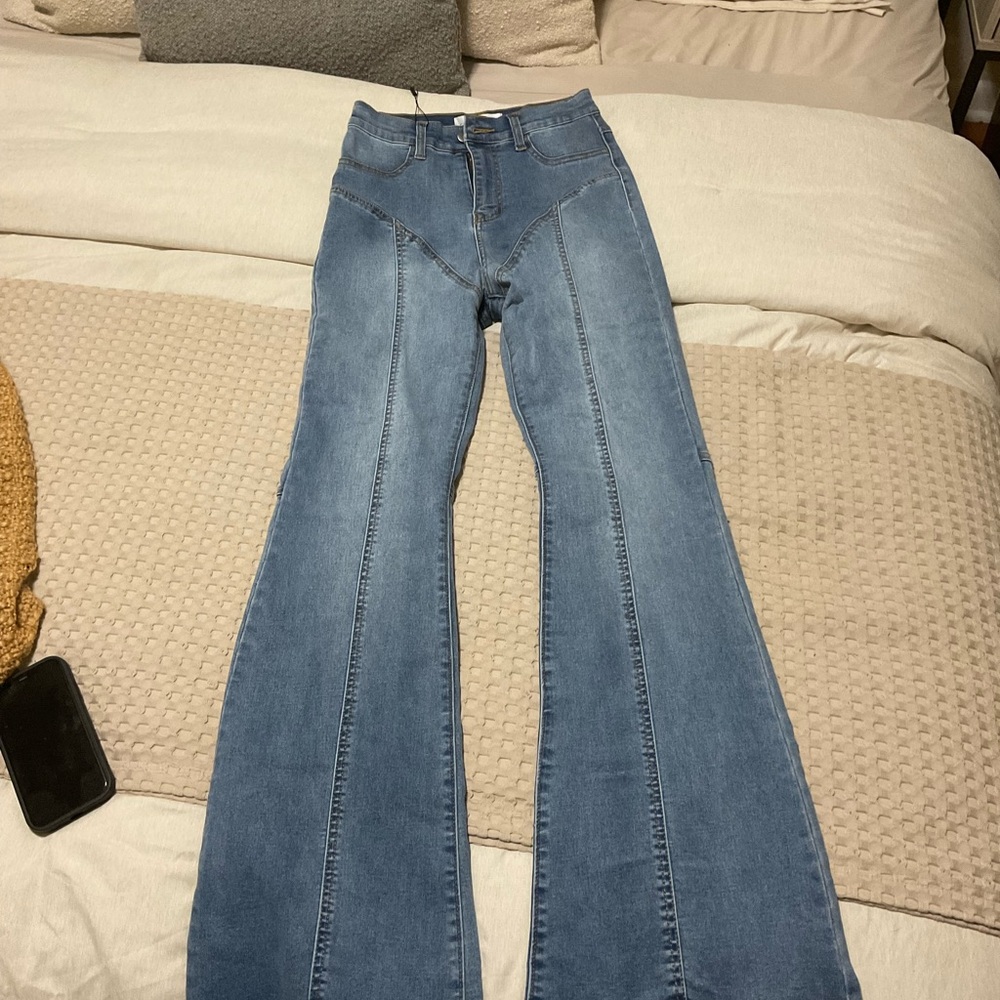 Women's Blue Flared Jeans - Fashion Nova